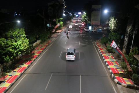 印尼蘇門達臘南邦省路燈