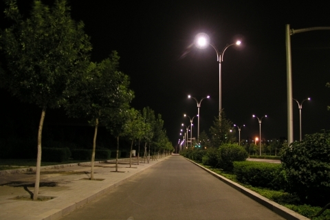 內蒙古赤峰市路燈